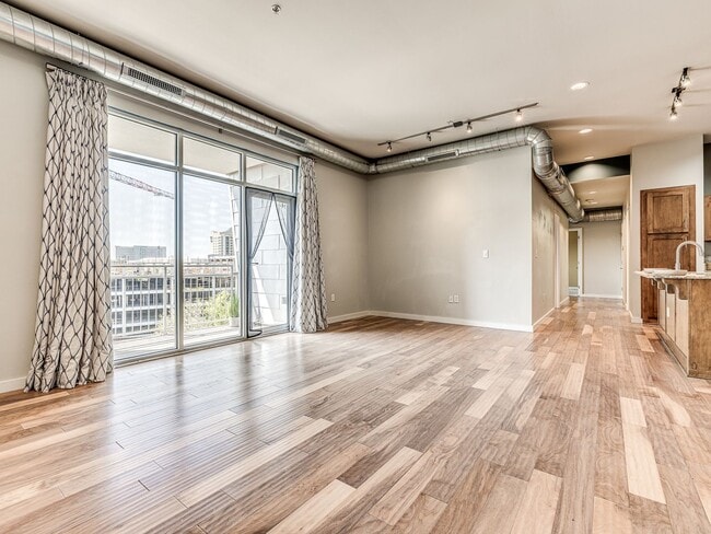 Photo - Military/First Responder Discount Available- 3 Bedroom/2 Bath Downtown OKC Condo WITH 2 Covered ...