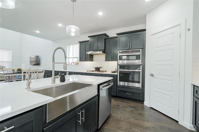 Photo - 3615 William Riley St