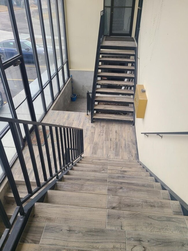 Photo - 17th St 6 Plex Unit 1424 #2