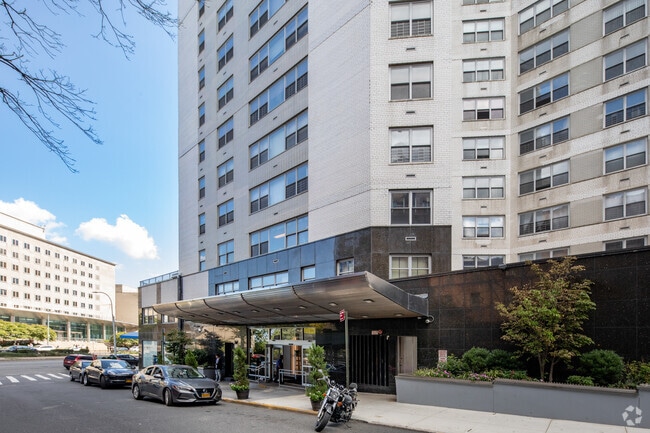 Photo - Silver Towers