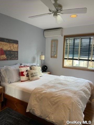736 Ocean Breeze Walk