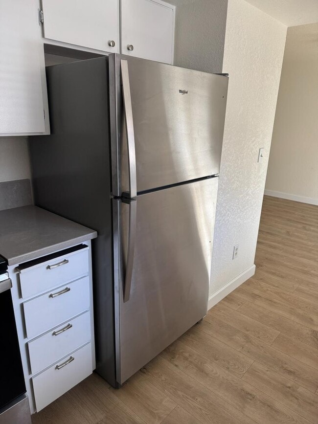 Photo - 300 Shafer Ln