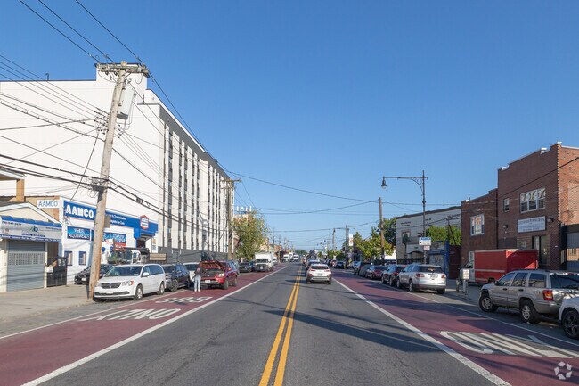 Photo - 1039 E Gun Hill Rd