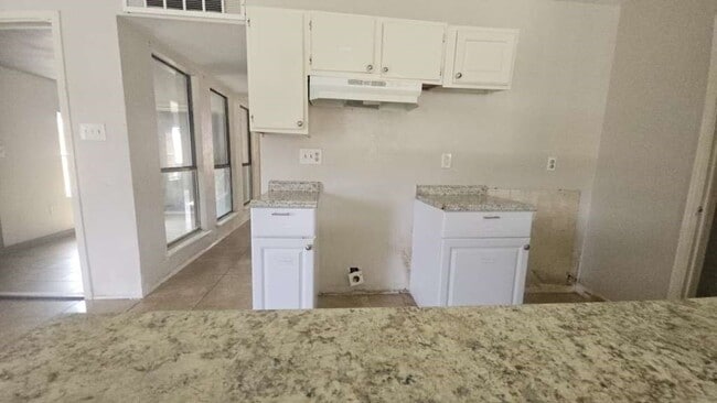 14131 Callahan Dr