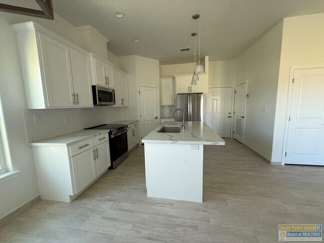 Photo - 2626 Haverford Blvd