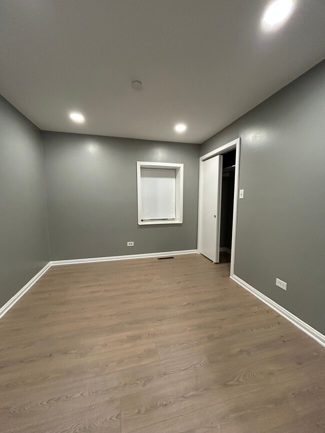 Photo - 2900 S Quinn St Unidad 1F