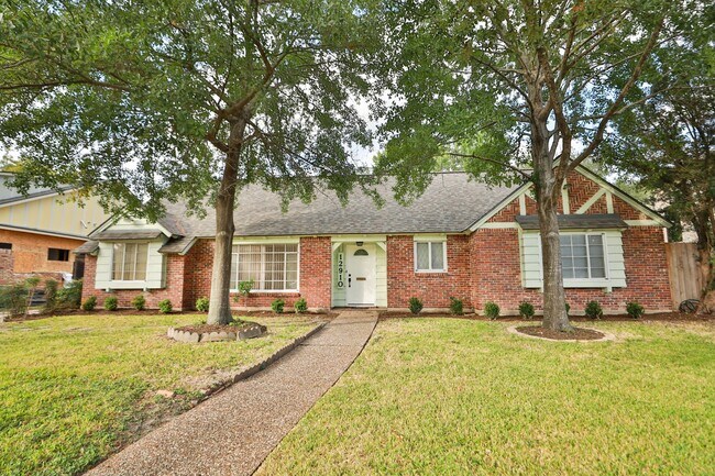 Photo - 12910 Queensbury Ln