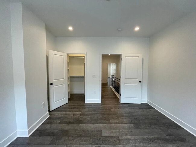 Photo - 2733 Wharton St