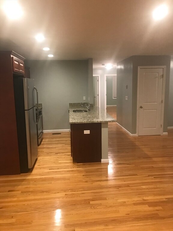 Photo - 27 Bedford St Unit 1