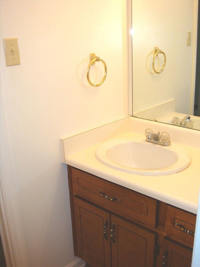 Photo - 1803 Plum St Unit C