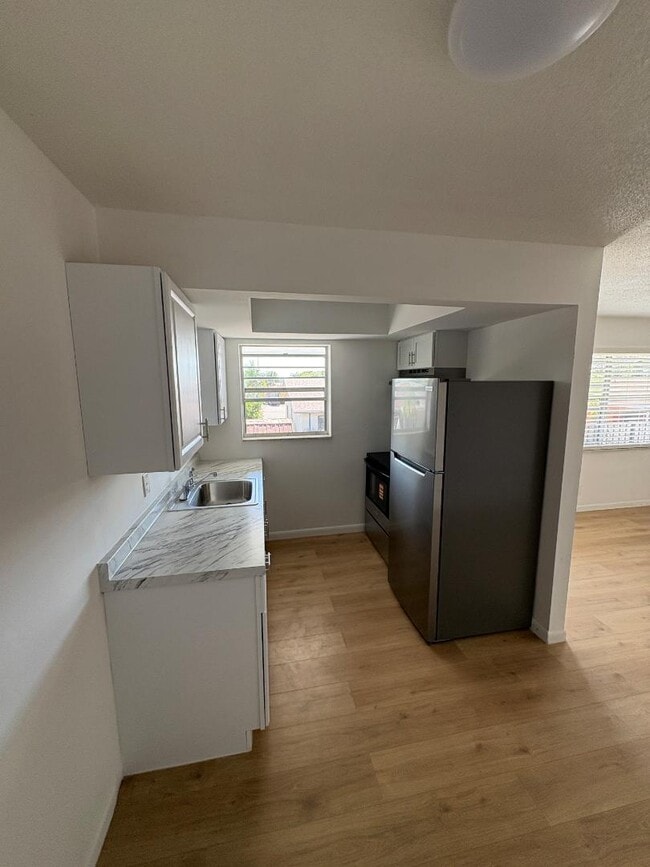 Photo - 1406 Barton Rd