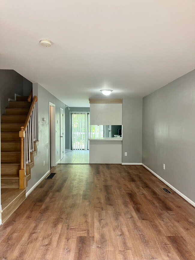 222 Fox Hollow Way