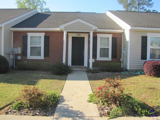 Building Photo - 105 Kingston Village Dr Rental