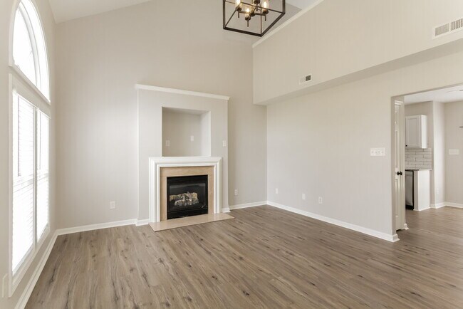 Photo - 1422 Majestic Meadow Dr