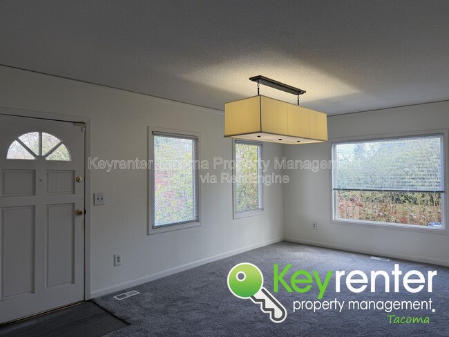 Photo - 4902 N 16th St