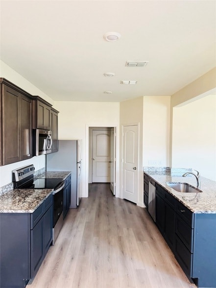 Photo - 753 Keeneland Dr