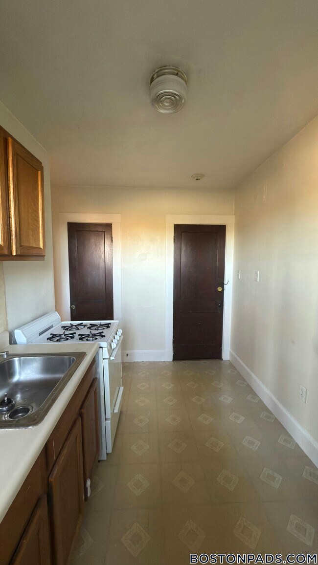 Photo - 155 Summer St Unit 11R