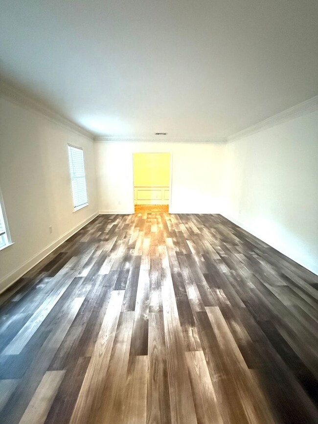 Photo - ** 4 Bed 2.5 Bath Located in Ridgefield** ...