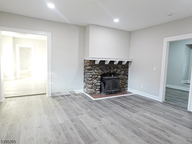 Photo - 32 Elmwood Ave