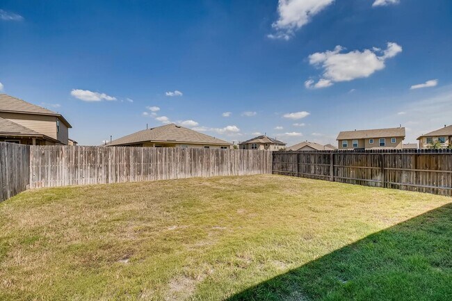 Photo - 4 bedroom home in Kallison Ranch! Move In ...