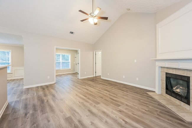 Photo - 3116 Baywood Ct