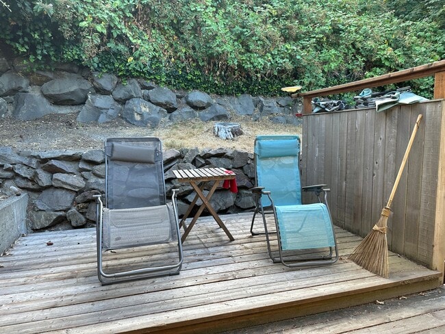 5806 3rd Ave NW Unit 5808