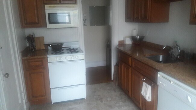 Photo - 19 Melvin Ave
