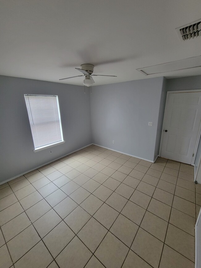 Photo - 2206 Kimberly Ln Unit 3