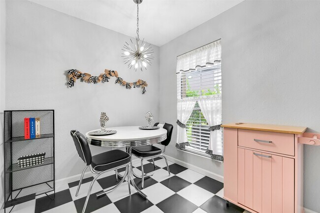 1500 Bay Area Blvd Unit 346