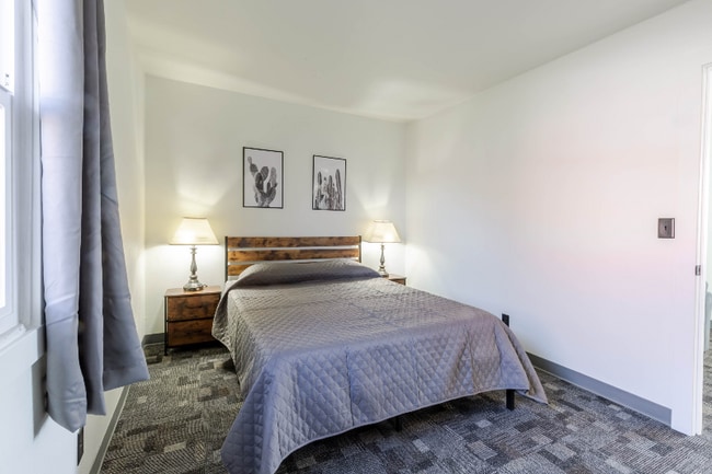 Photo - 3737 Sturgis Rd