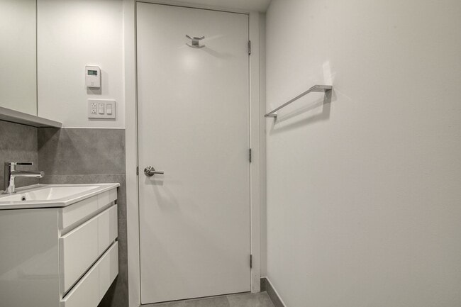 Photo - 3460 Rue Peel Unité 306