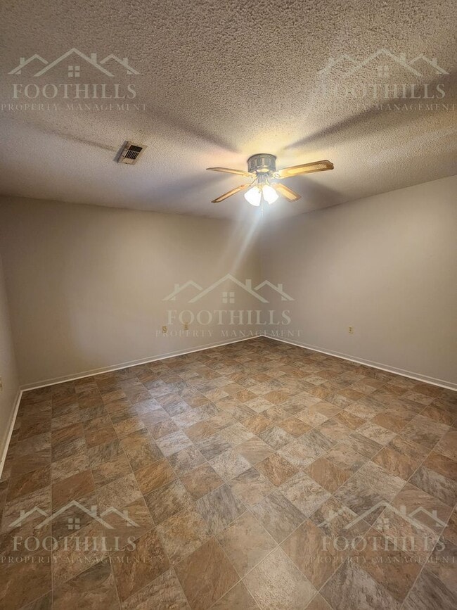 Photo - 123 Woodland Dr Unit A