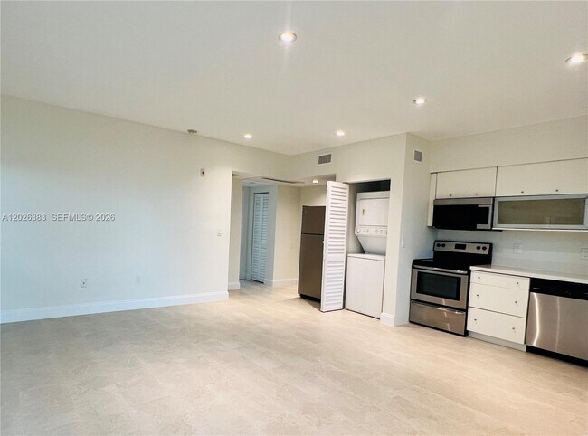 Photo - 6905 Bay Dr Unit 13