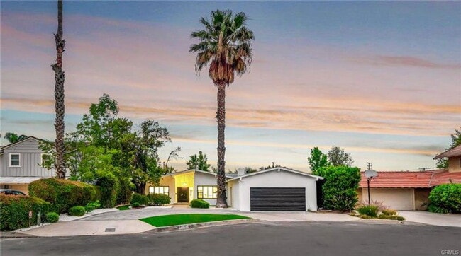 Building Photo - 16127 Hartsook St