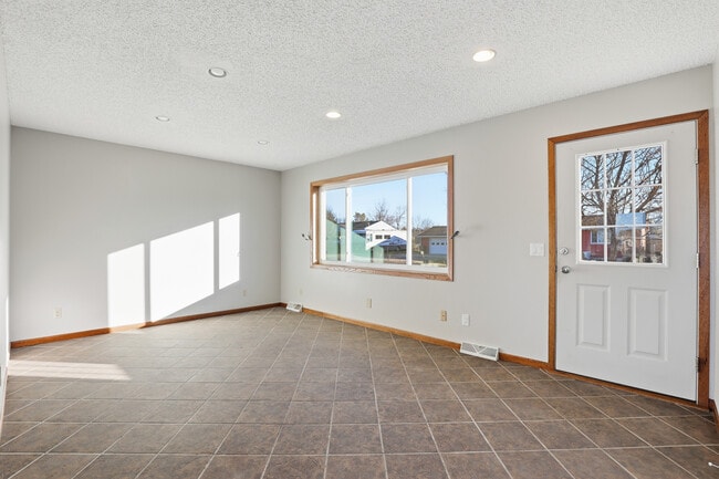 Photo - 1731 Sharp Dr