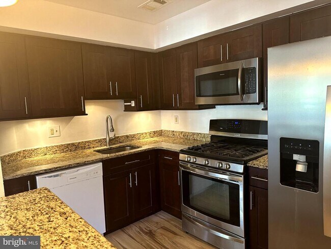 Photo - 102 Sequoia Ct Unit 6