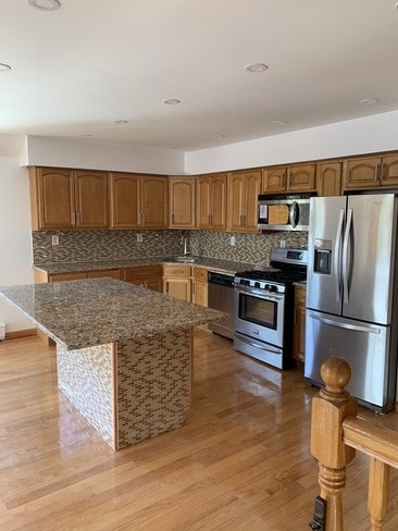 Building Photo - 58-25 254th St Unit 2