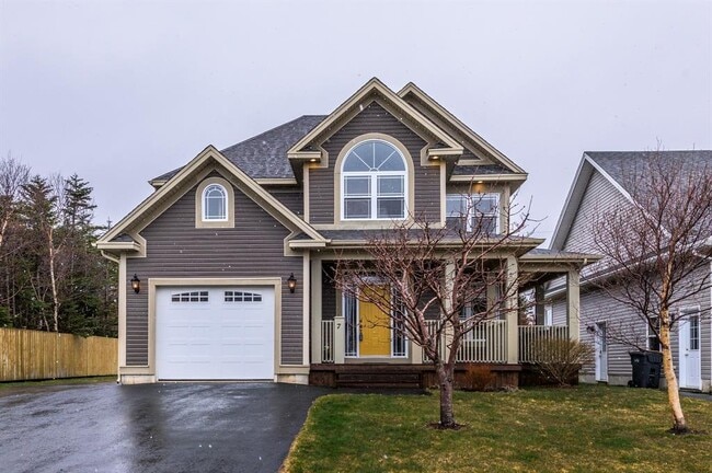 Building Photo - 7 Atlantica Drive