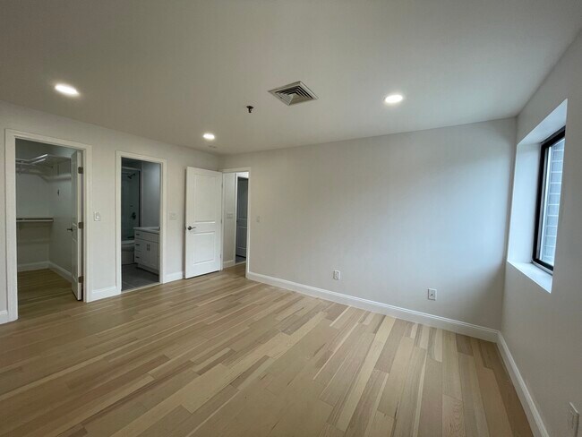 Photo - 500 Washington St Unit 306
