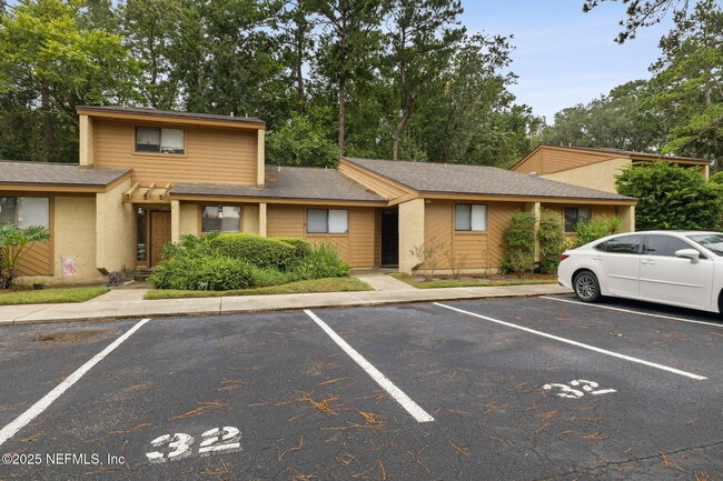 Photo - 85 Debarry Ave Unit 2032