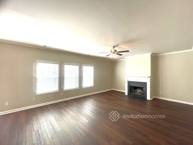 Photo - 112 Brookvalley Crossing