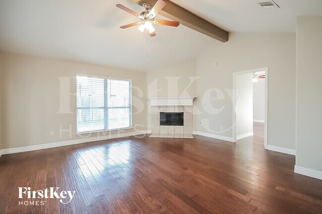 Photo - 17110 Yeoman Way