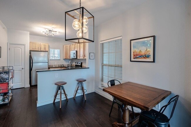 Photo - 6810 Deatonhill Dr Condo Unit 1102