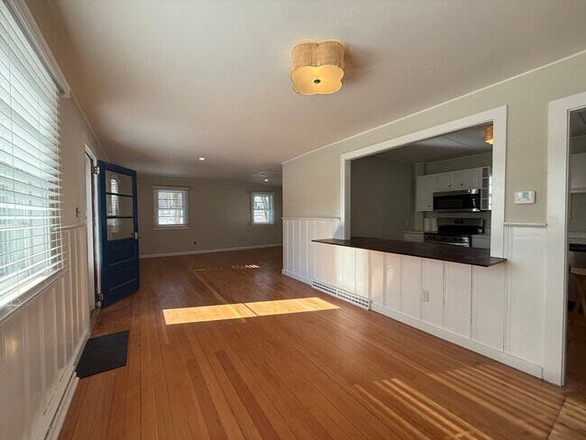 Photo - 2 Cochituate Rd