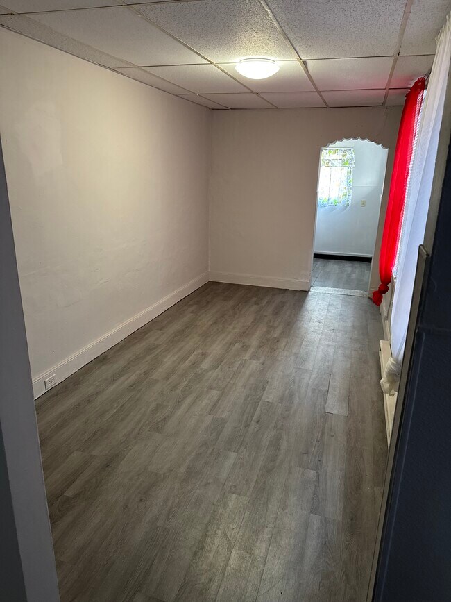 Photo - 423 Orange St