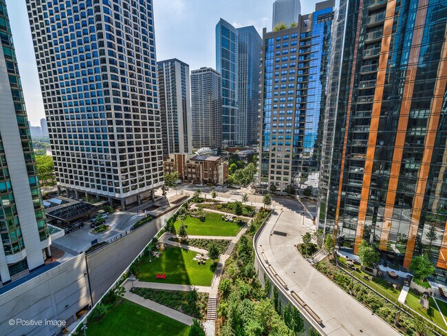 Photo - 211 N Harbor Dr Unit 603