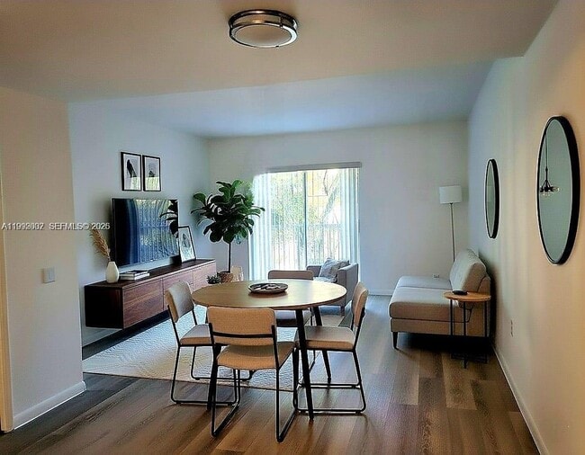 Building Photo - 2660 W 76th St Unit 207