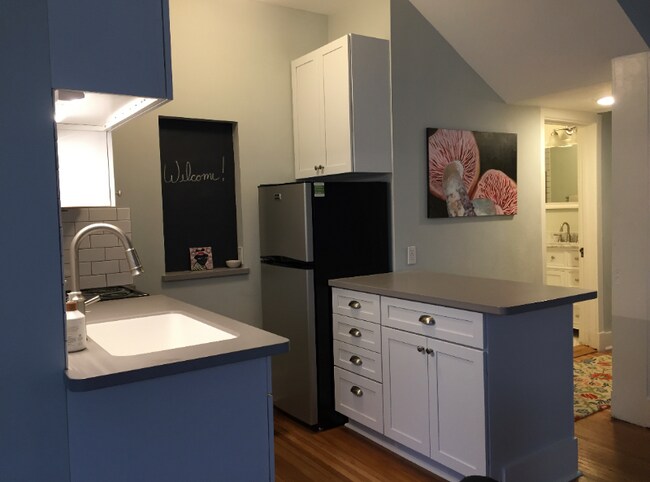 Photo - 2024 W Pacific Ave Unit 1