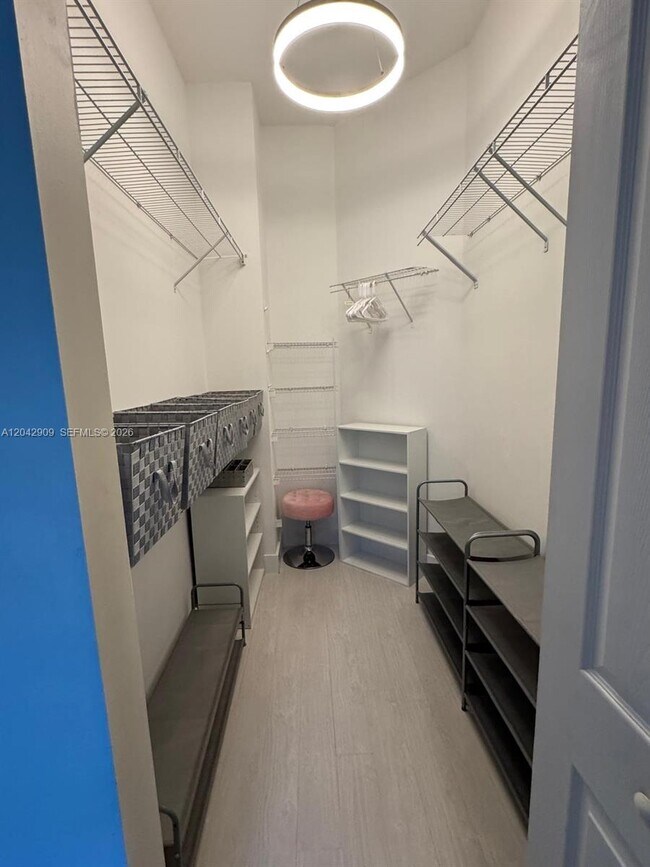 4602 SW 160th Ave Unit 521