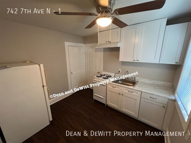 Photo - 742 7th Ave N Unit 1